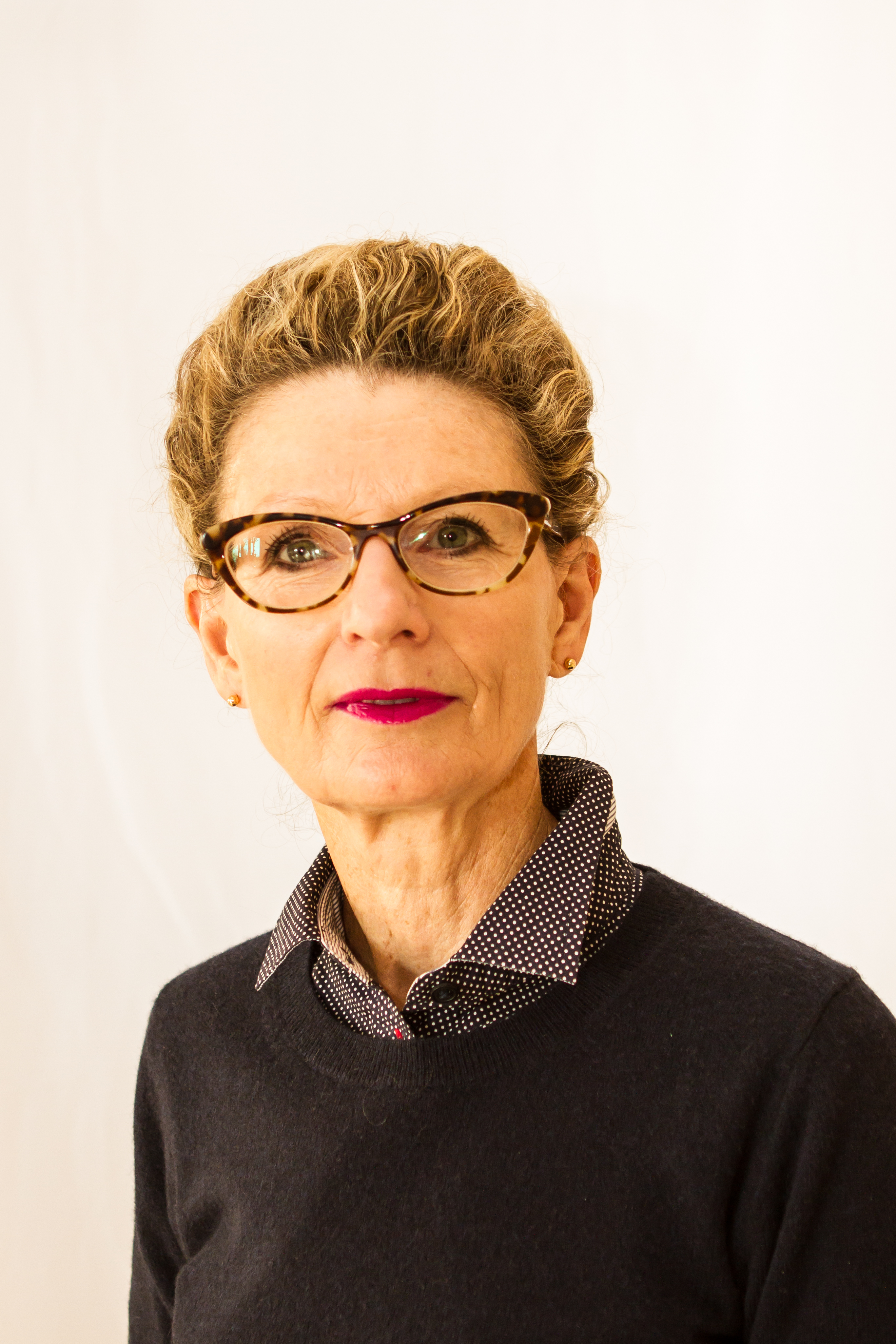 Suzanne Ross